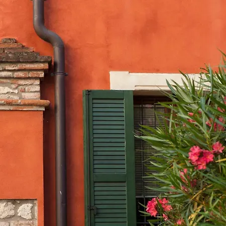 Nuova Borgo Trento Апартаменты *